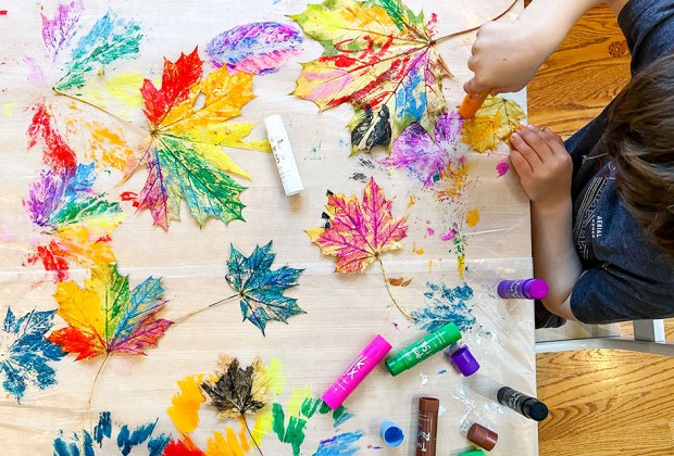 Leaf press fall craft