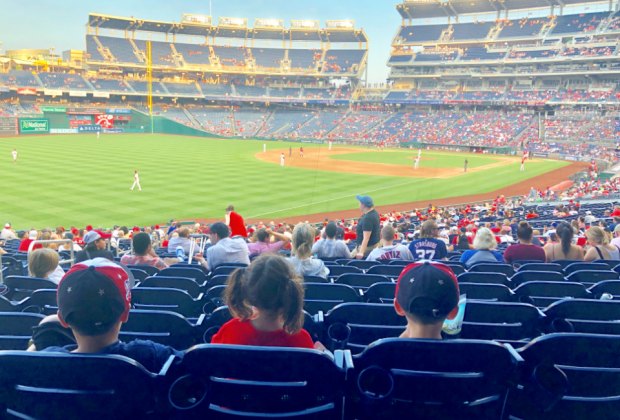 Things To Do in DC with Kids: Washington Nationals baseball game