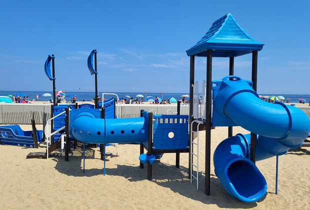 Beachfront playgrounds in New Jersey Belmar Beach Playground