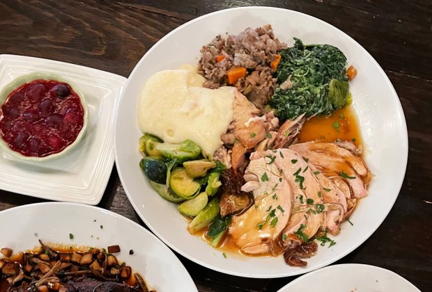 Restaurants open on Thanksgiving in NYC: The Queensboro