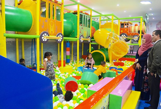 climb and explore play gym