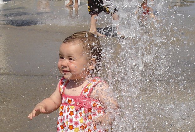 Photo of child at Ocean Beach Park- Best Splash Pads, Splash Parks