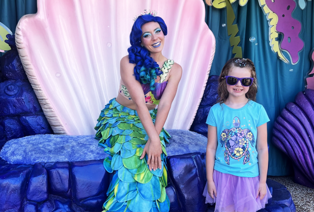 SeaWorld Orlando's Halloween Spooktacular: Mermaid Meet