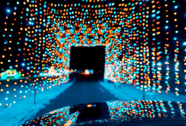 Holiday Light Shows: Drive-Thru Christmas Lights Near NYC for 2020