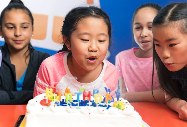 Enjoy a birthday party at one of SkyZone's four area locations. Indoor Kids' Birthday Party Places Near Philly