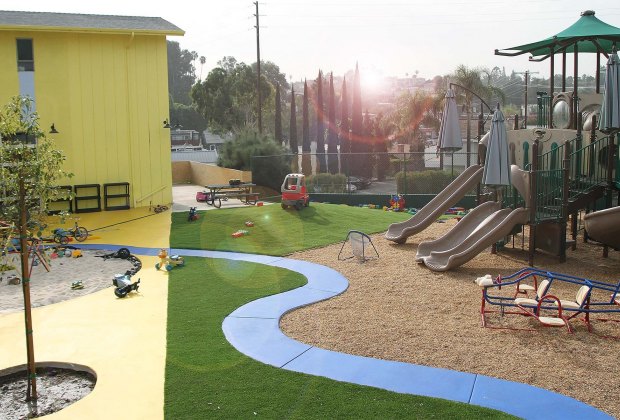 reggio emilia outdoor play
