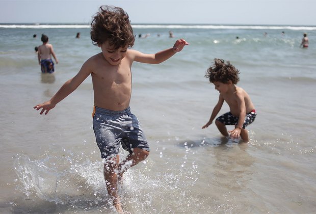 Things to do in NYC this summer with kids: Visit the beach