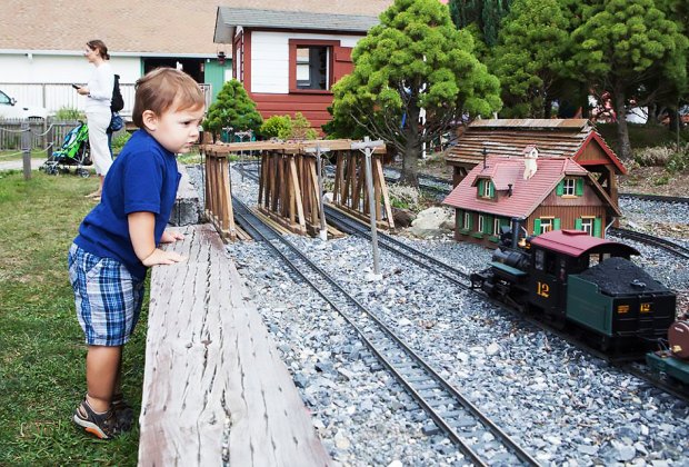 model trains for kids