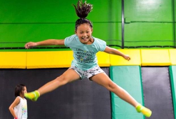 These 8 Trampoline Parks Offer La Oc Kids Wall To Wall Jumping Mommypoppins Things To Do In Los Angeles With Kids