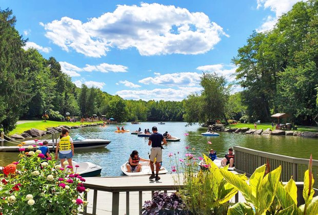 100 Things To Do in Westchester and the Hudson Valley Before Kids Grow Up: :Rocking Horse Ranch