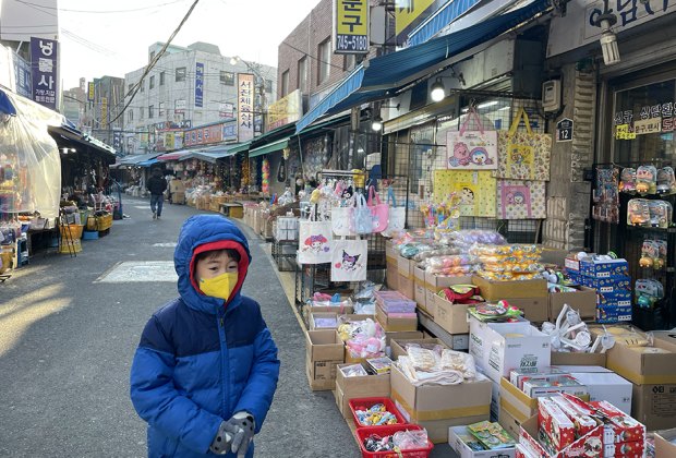 Dongdaemun Market in Seoul, South Korea