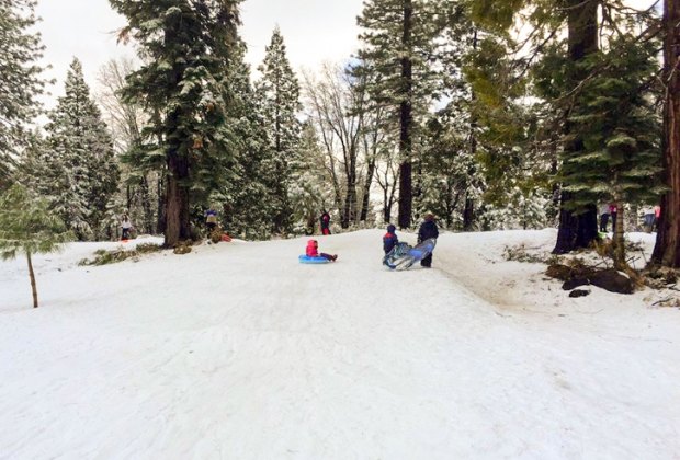 Snow tubing near San Francisco: Nyack Snow Park