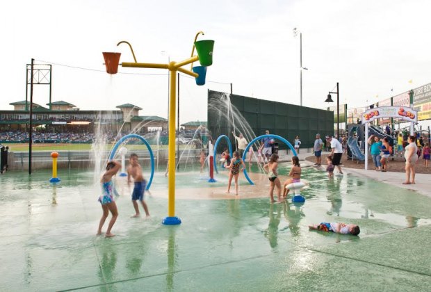 Splash Pads Around Houston Mommy Poppins Things To Do In Houston