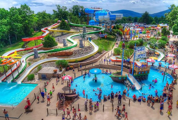 Best Water Theme Parks Near NYC for Families ...