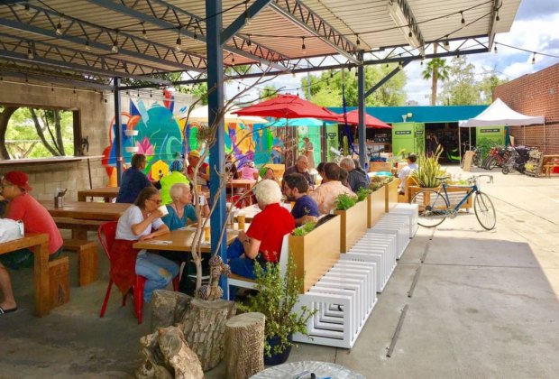 20 Things To Do in Echo Park with Kids: Spoke Bicycle Cafe