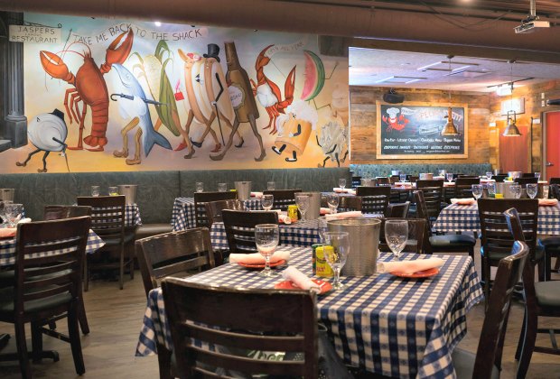 Kid Friendly Restaurants Near Boston Aquarium - Summer Shack   CambriDge