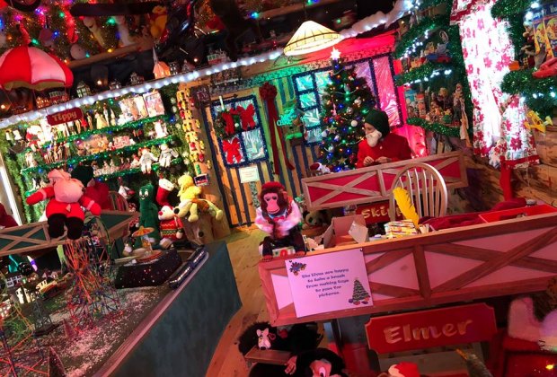 Christmas Village Torrington Ct