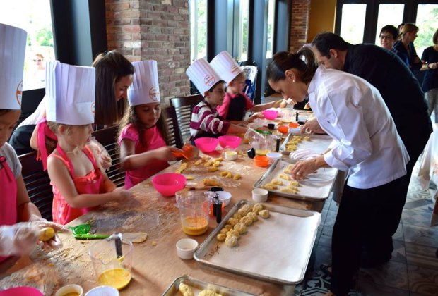 Bon Appetit Cooking Classes For Kids In Houston Mommypoppins