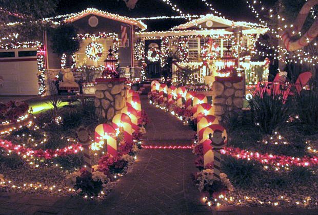 Best Christmas Light Displays And Home Holiday Decorations Around