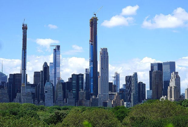 Visiting The Metropolitan Museum with Kids: The View from the Cantor Rooftop Garden