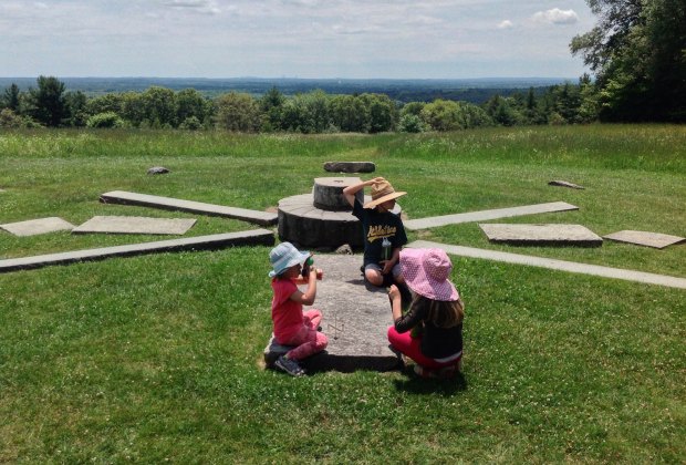 10 Great Places To Hike With Kids Around Boston Mommypoppins