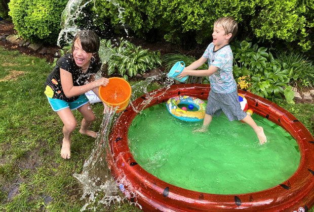 25 Water Games For Kids To Play All Summer Long Mommypoppins Things To Do In New York City With Kids