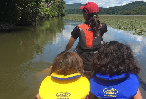 kids on a. boat tour