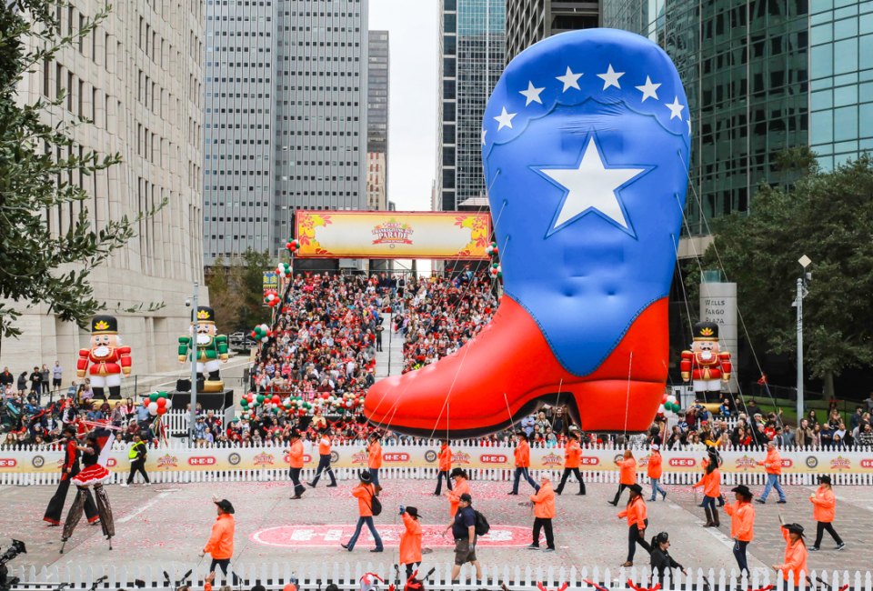 Head downtown for the annual City of Houston Thanksgiving Parade this weekend. Photo courtesy of  Jim McIngvale