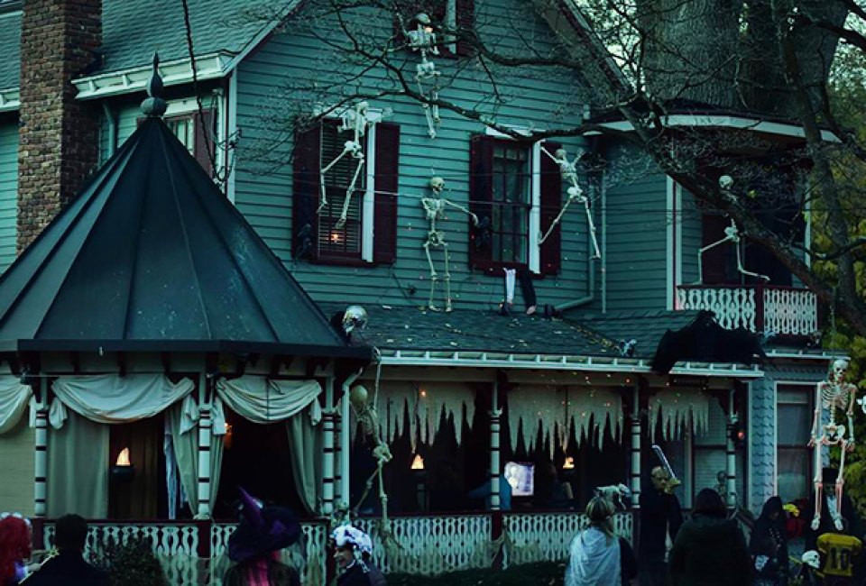 Trick or treat in New Jersey Madison's Dead and Breakfast Inn