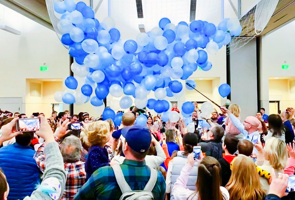New Year's Eve Weekend 2022 in Connecticut: Holiday Parade, Kid Parties, and First Night New Year's Eve parties for Connecticut kids are happening all weekend long! Countdown to Noon Celebration photo courtesy of the Niantic Museum