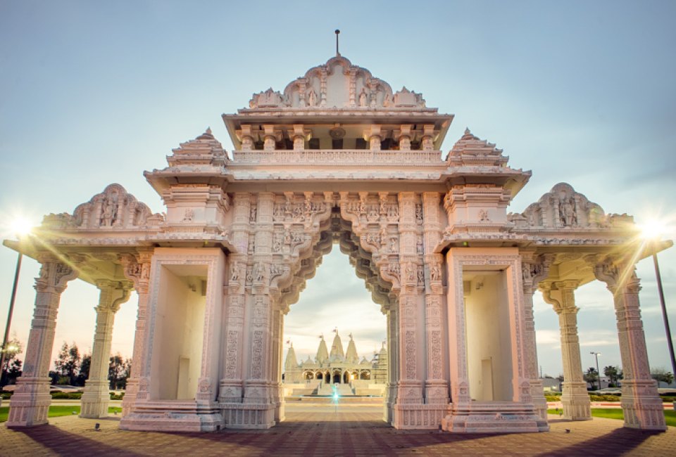 BAPS Shri Swaminarayan Mandir photo by Katie Haugland Bowen via Flickr Houston Texas
