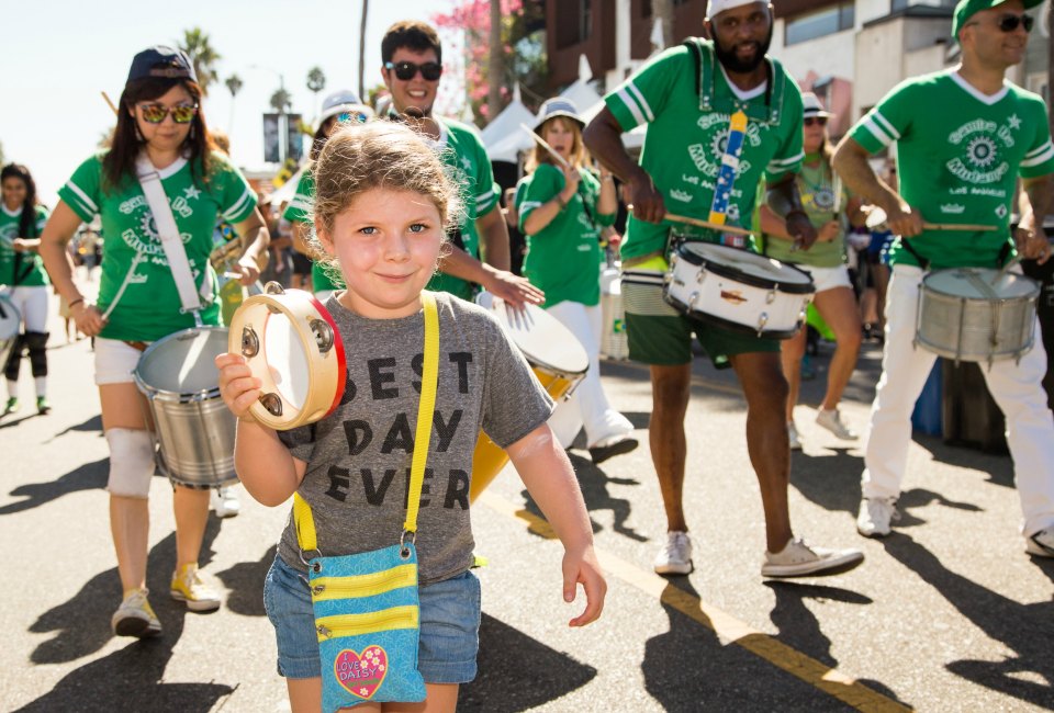 Abbot Kinney Festival Mommy Poppins Things To Do in Los Angeles