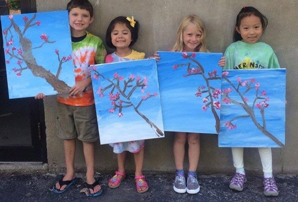 Children love to express their creativity and Connecticut offers art classes for kids of all ages.