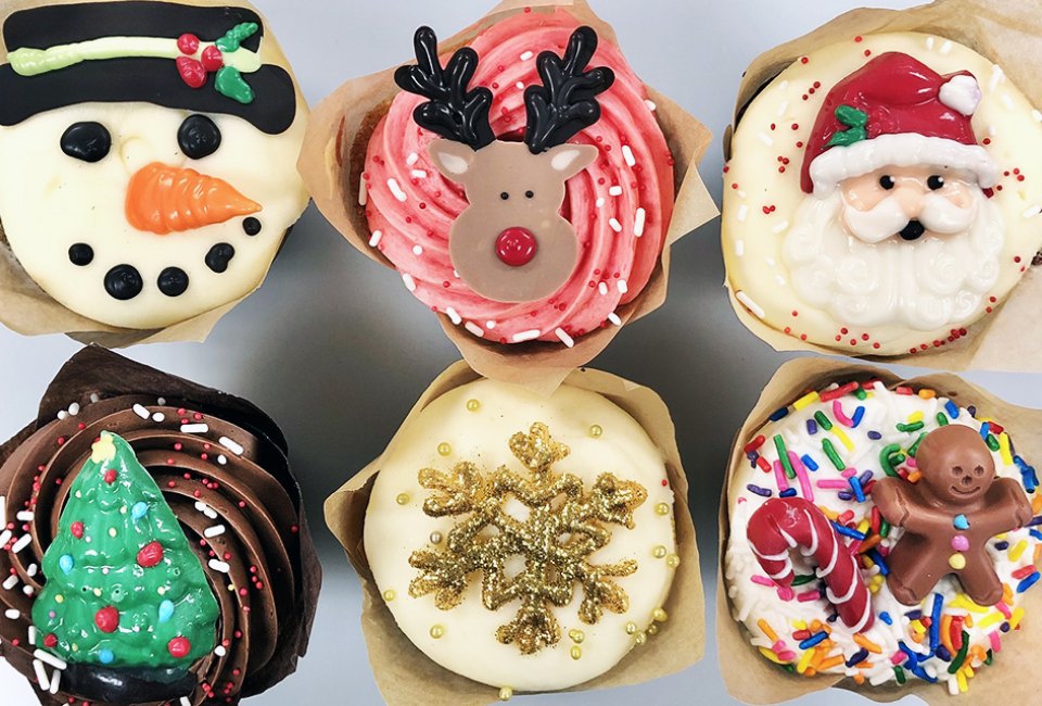 Pick up a batch of festive holiday cupcakes from Riviera Bakehouse.