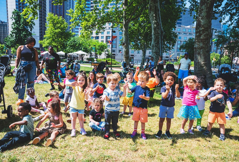 Kids learn why water is an important resource and how to keep it clean with the Parkway Pals Program at Sister Cities Park. Photo by Beaumonde Orginals Photography via Center City District
