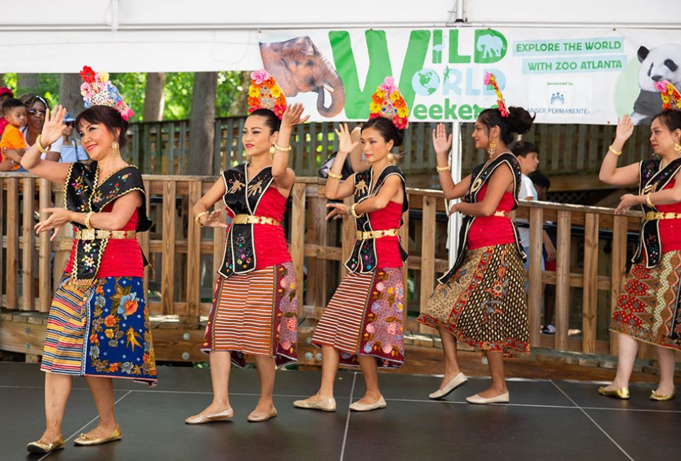Visitors to Zoo Atlanta experience global cultures through music, dance, and dynamic storytelling at Wild World Weekend. Photo courtesy of the zoo