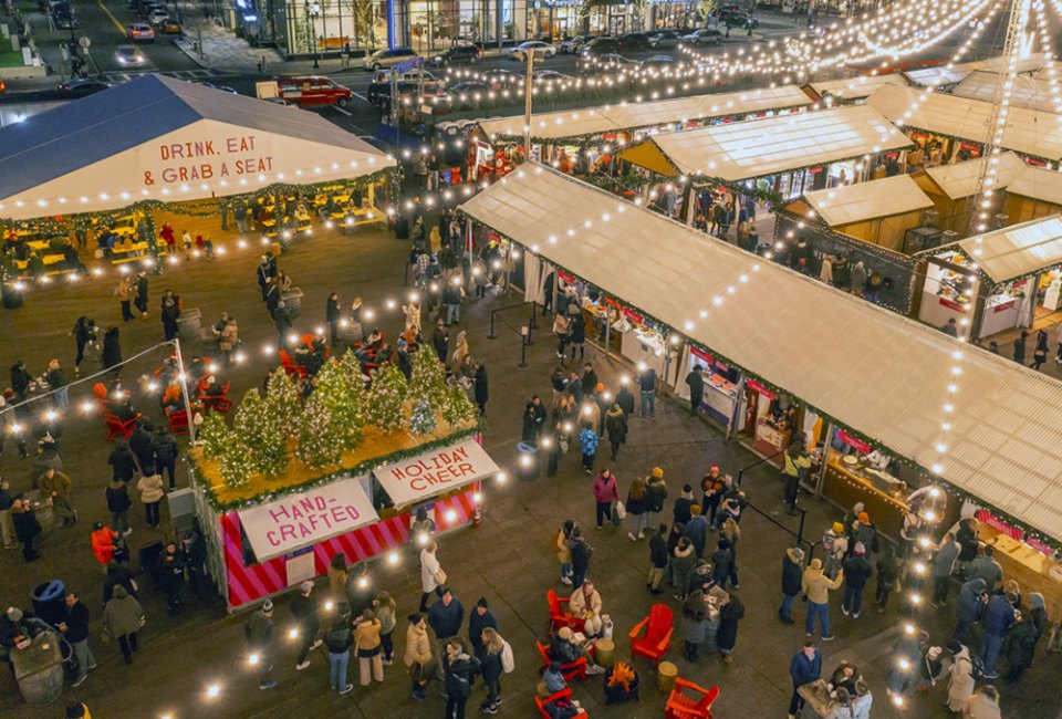 From lights to shopping to family-friendly shows, explore the makings of a magical holiday with a 3-day itinerary for Christmas in Boston! Snowport marketplace photo courtesy of Boston Seaport