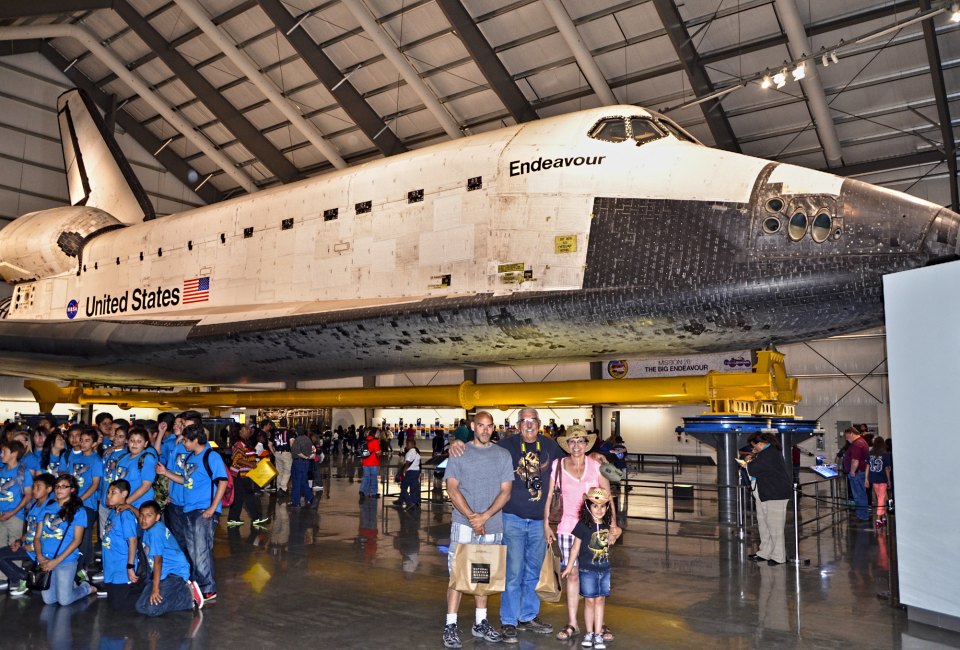 Space Shuttle Endeavour on display at the California Science Center. Photo by Tomás Del Coro /Flickr