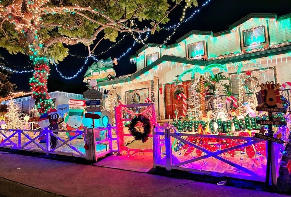 Candy Cane Lane is all lit up this weekend! Photo courtesy of Discover Los Angeles