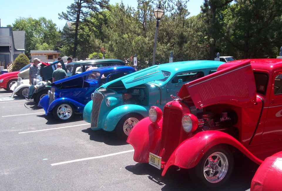 Historic Smithville Car Cruise