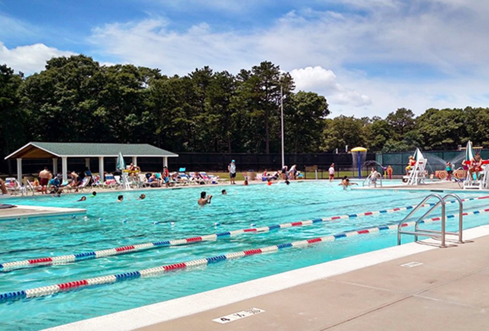 The complex at Centereach Pool offers lane swimming and a splash pad area for younger kids. Photo courtesy of Centereach Pool