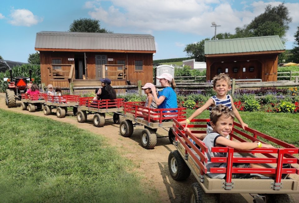 A visit to Cherry Crest Adventure Farm. Photo courtesy of Luis Roa