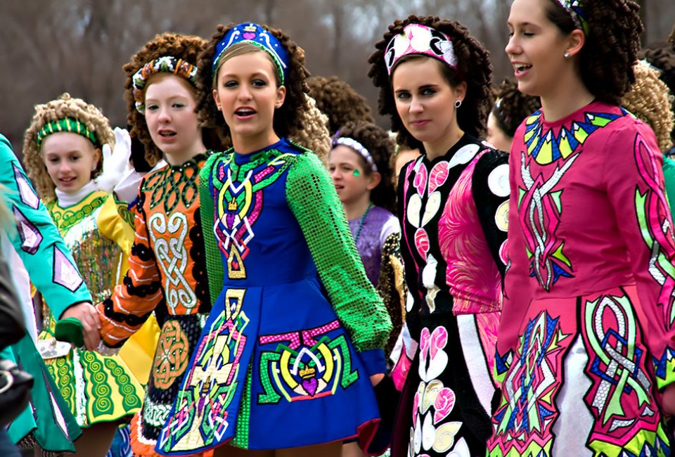 The Chicago St. Patrick's Day Parade. Photo by Panu Tangchalermkul via Flickr