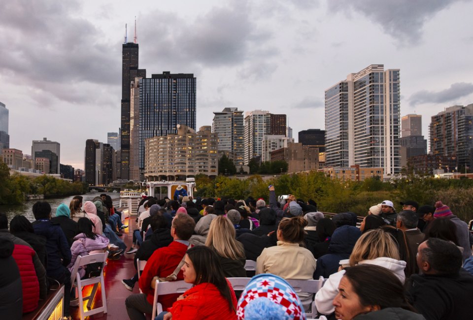 Chicago Boat Tour. photo by chsyang via Flickr