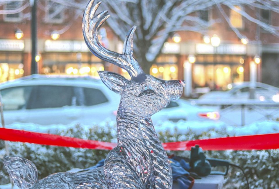 Explore the holiday sights around New Haven for Free this holiday season! Photo courtesy of The Shops at Yale