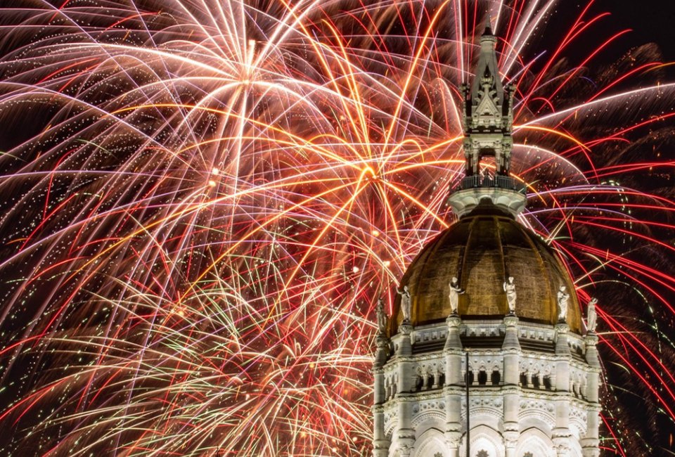 Head to Hartford for New Year's Eve 2024 celebrations fit for families! First Night Hartford photo by Andy Hart courtesy of the event.