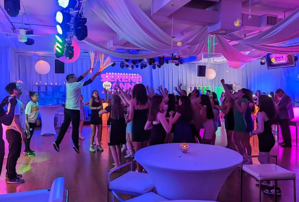 High energy and electric ambiance create the ideal Mitzvah mood for guests of all ages. Photo courtesy of Studio 8 in Milford