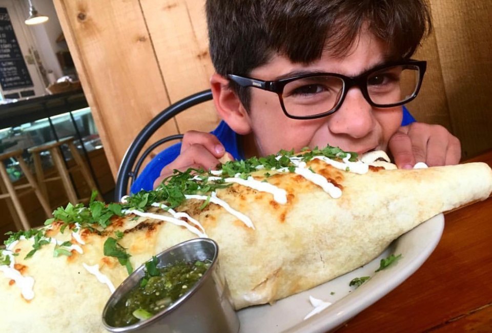 Find the best taquerias in Connecticut with Mommy Poppins' family restaurant guide