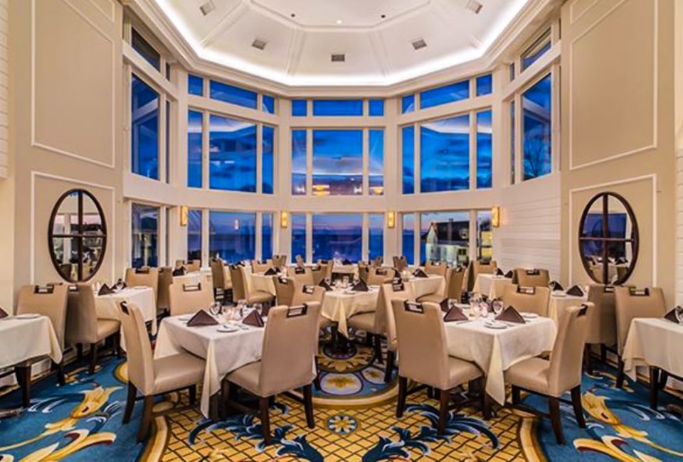 Photo of a dining room at a restaurant open on Christmas in Connecticut