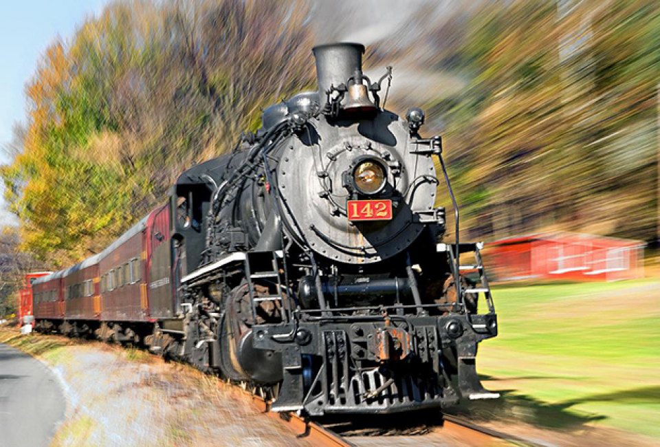 Fall day trips from New Jersey pumpkin train
